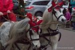 Umzug der Weihnachtsmänner am 24. Dezember 2013 in Horstdorf